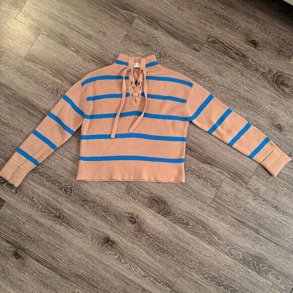 Everlane The Lace-Up Smock Sweater - Picture 1 of 9